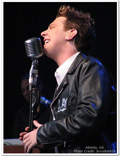 Clay Aiken - Jukebox Tour - Atlanta, GA August 2, 2005 - Photo Credit: Invisible926