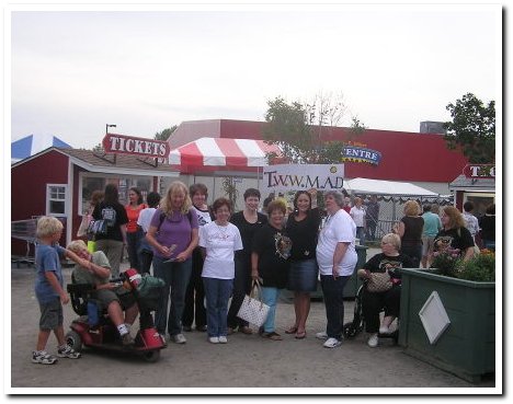 TWWMAD Group at the fair - Essex Junction, VT - August 29, 2005